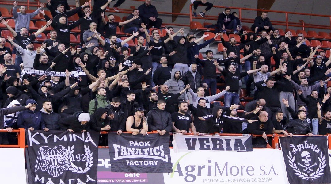 paokfans1-sMp95.jpg