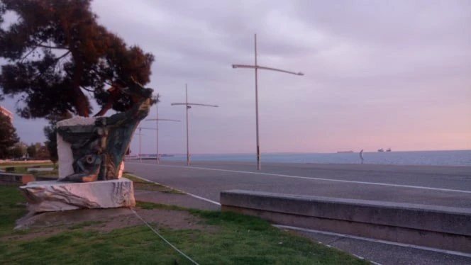 paralia-3.jpg