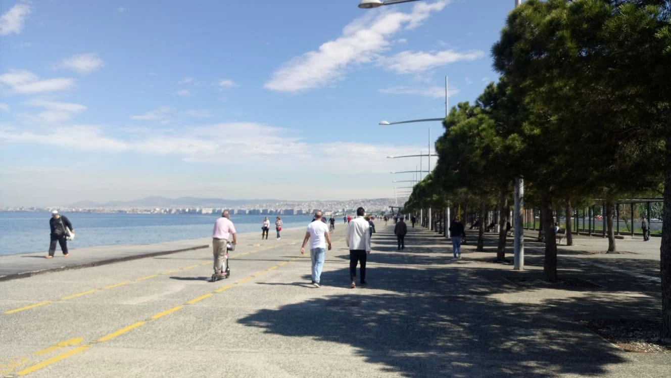 paralia-1-nYWWp.jpg