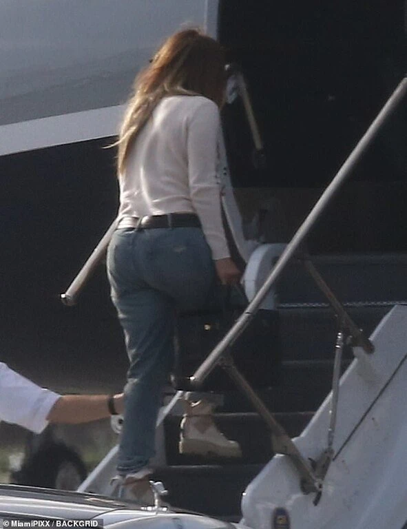 j-lo.jpg