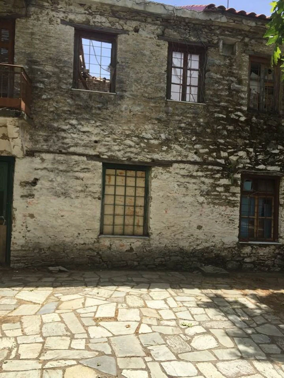 7-spiti-gewrgouli.jpg