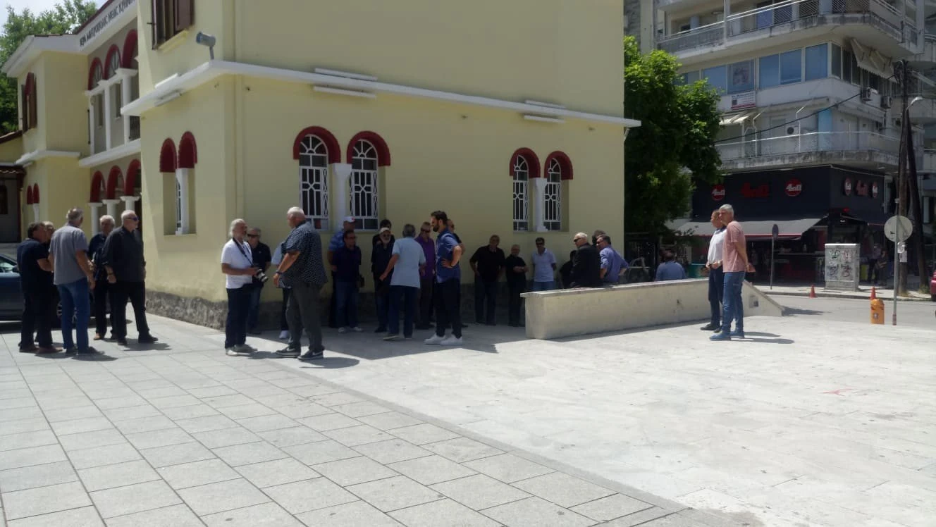 polis.jpg