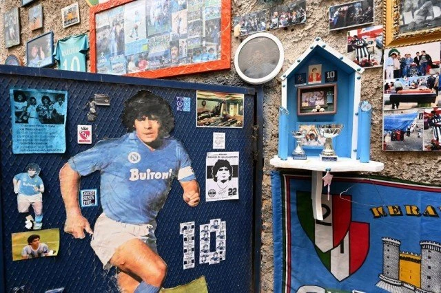 maradona8.jpg