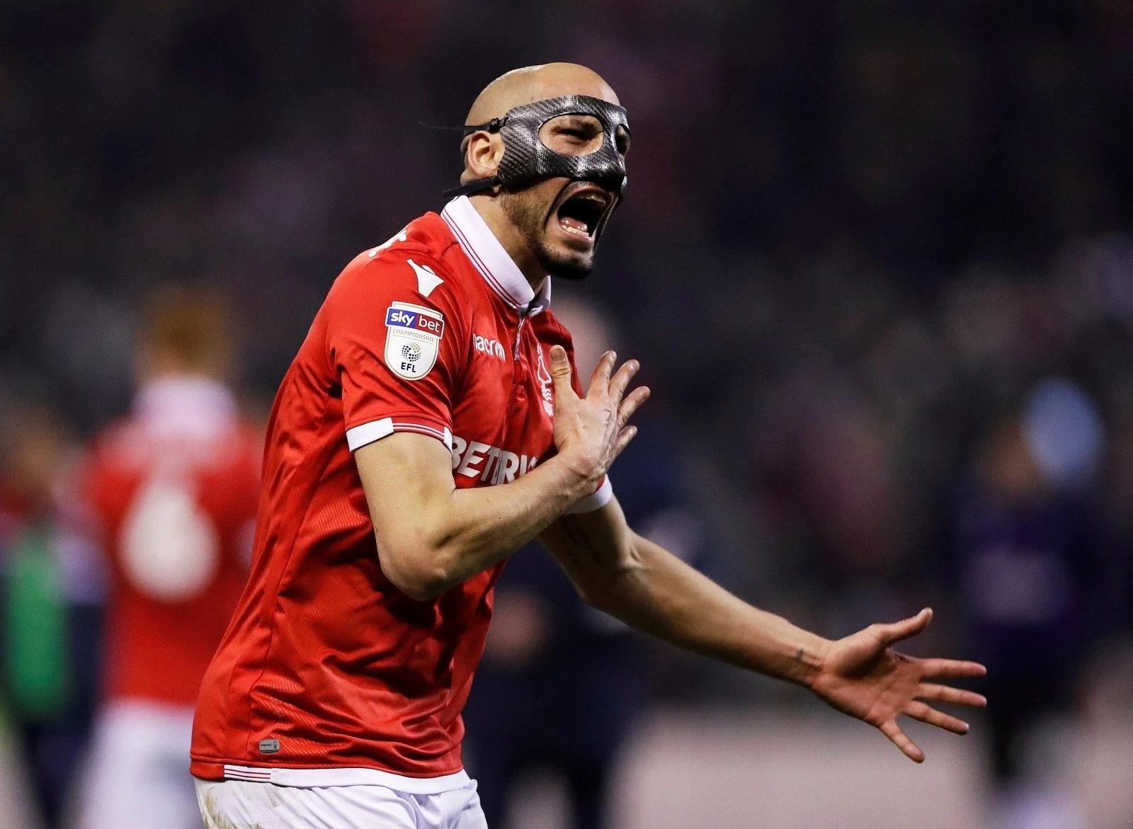 benalouane-notingham.jpg