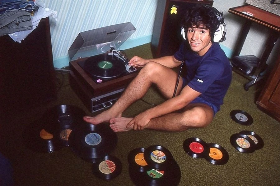 maradona2-CsFJG.jpg