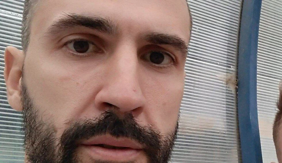 giannhs-sapanhs-wezqa.jpg