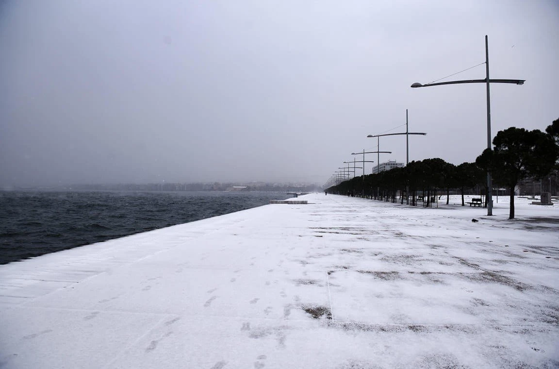 thessaloniki-xionia-paralia-2.jpg
