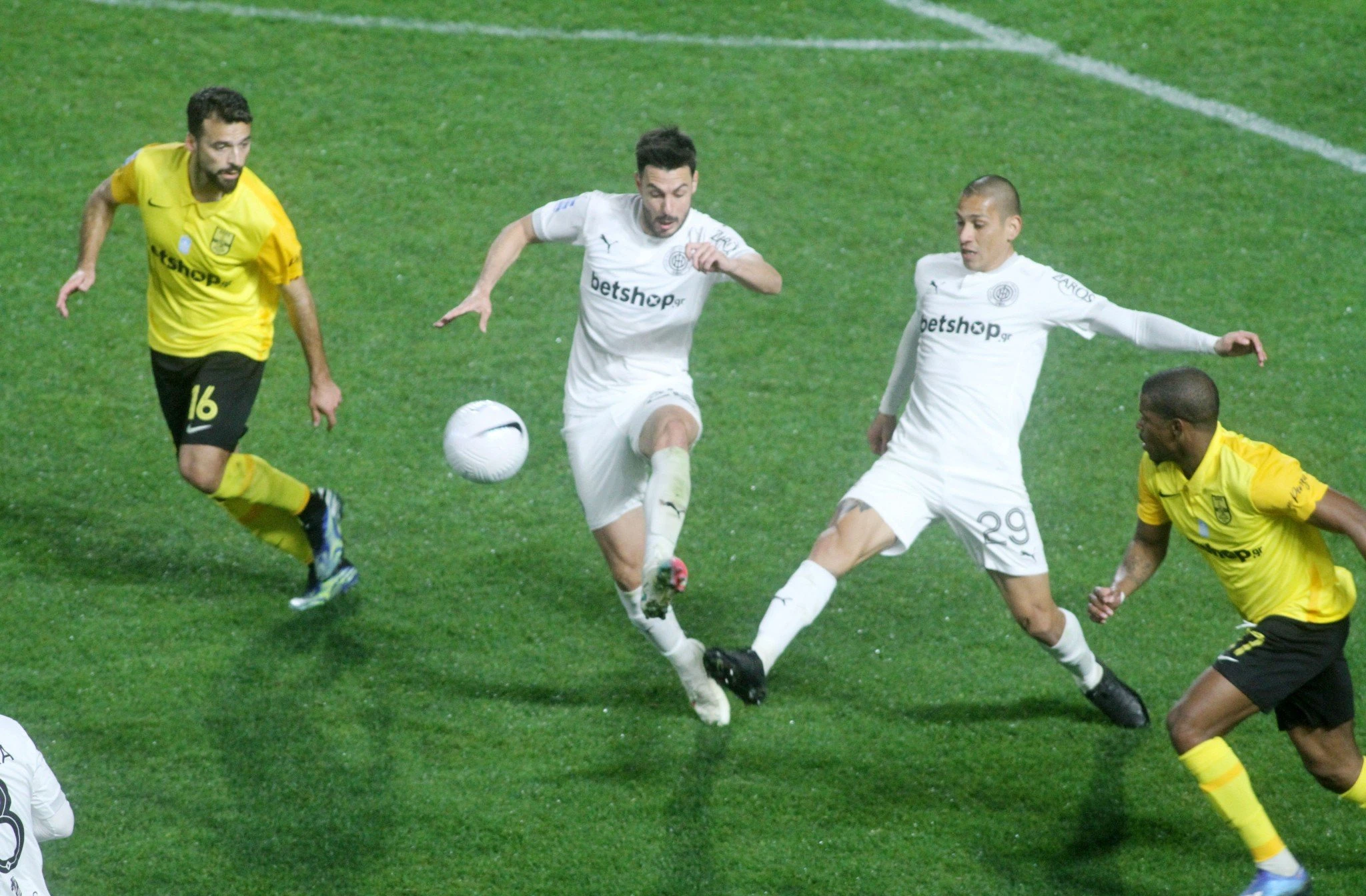 aris-ael.jpg