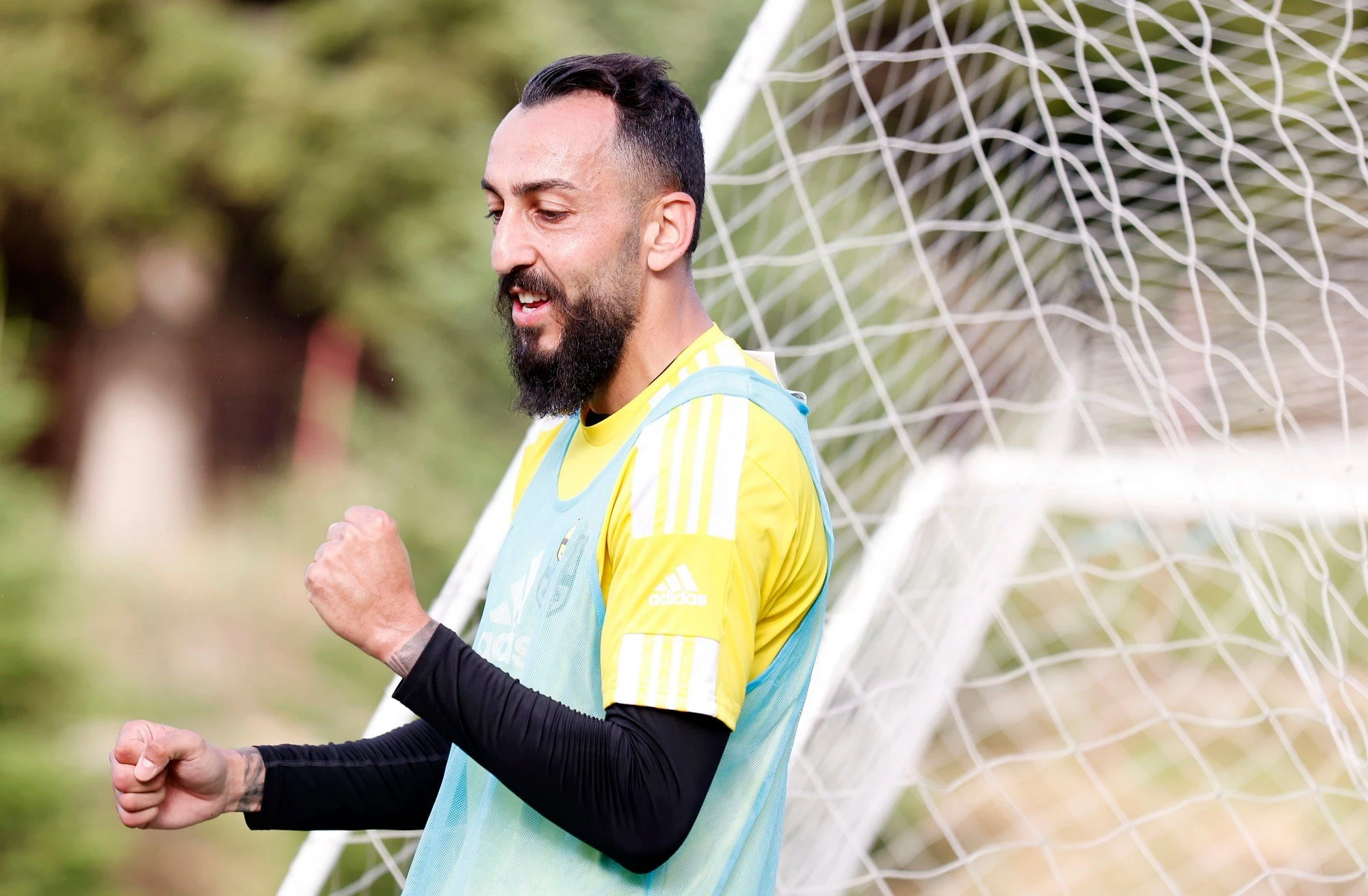 mitroglou-3.jpg