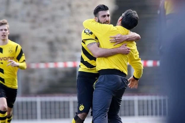 5078424-m3w624h416q75v32738-bvb-ii-bielefeld-9411-1.jpg