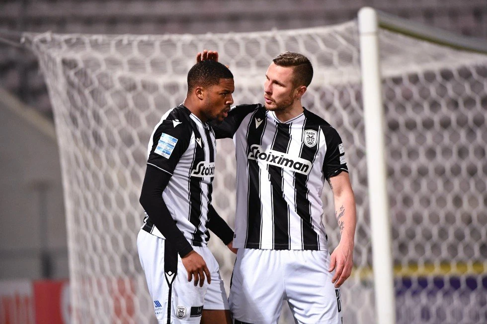 akpom-kurtic.jpg