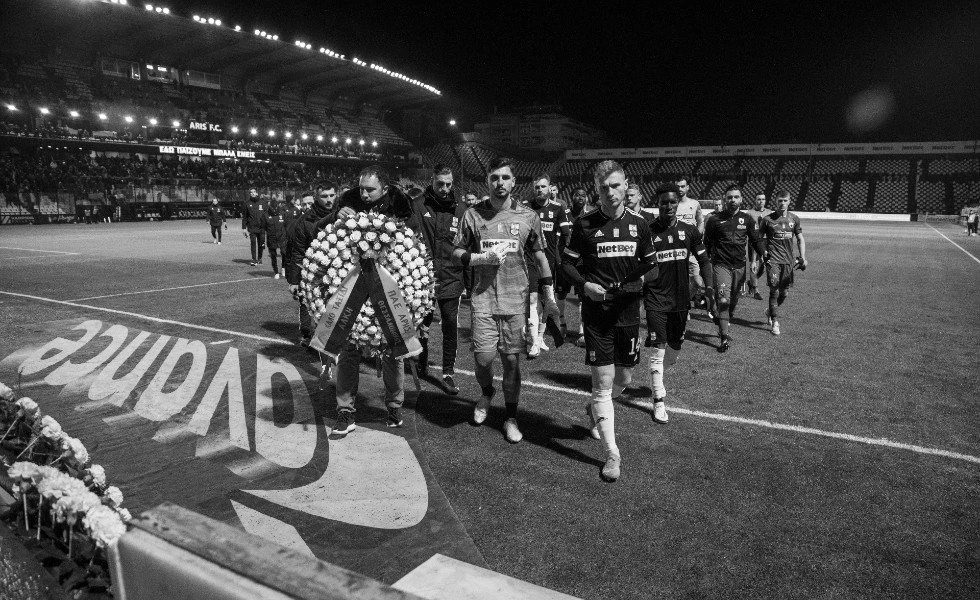 aris-aek1-TeIUX.jpg