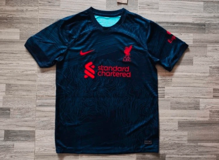 fanela-liverpool.png