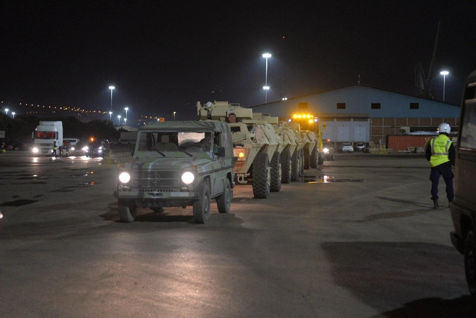2-z7SR3.jpg