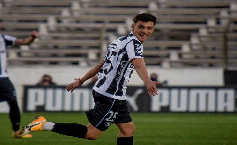 nicolas-quagliata-hUFg3.jpg
