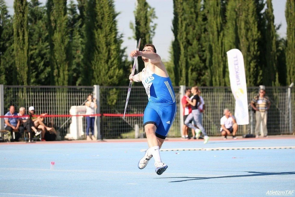 milonas5.JPG