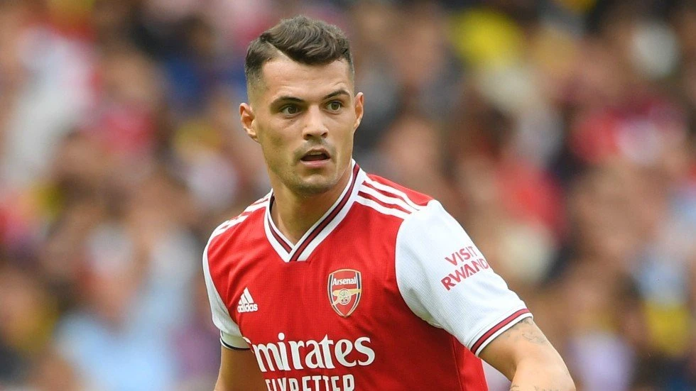 xhaka-1-1.jpg