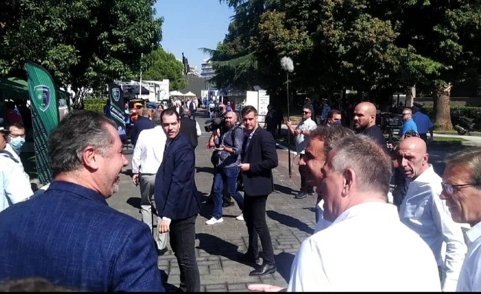 mitsotakis-periptero-makedonikou.jpg