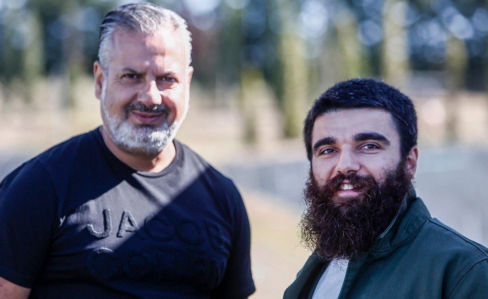 savvidis-boto.jpg