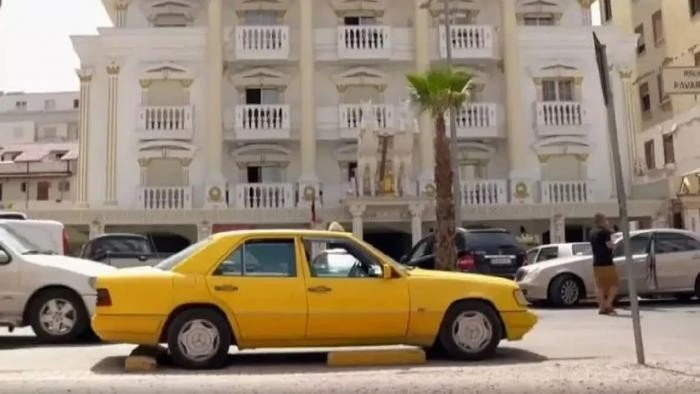 alvaniko-taxi.jpg