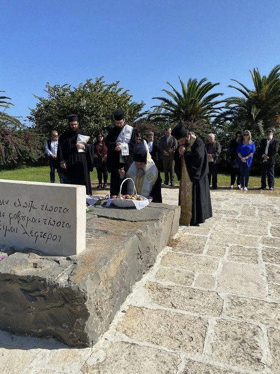evgenios-tafos-kazantzaki.jpg
