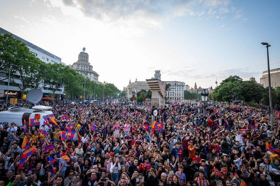 barca1.jpg