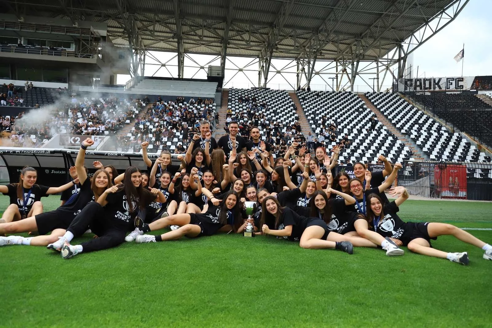 b-omada-paok.jpg