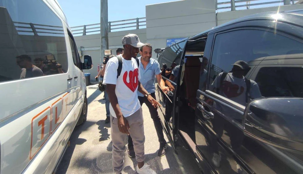 baba-rahman-aerodromio-3.jpg