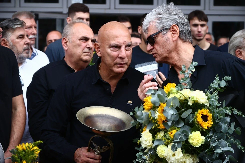 gkalis-khdeia-ioannidi.jpg