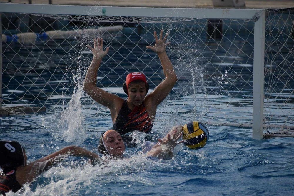 larisa-polo.jpg