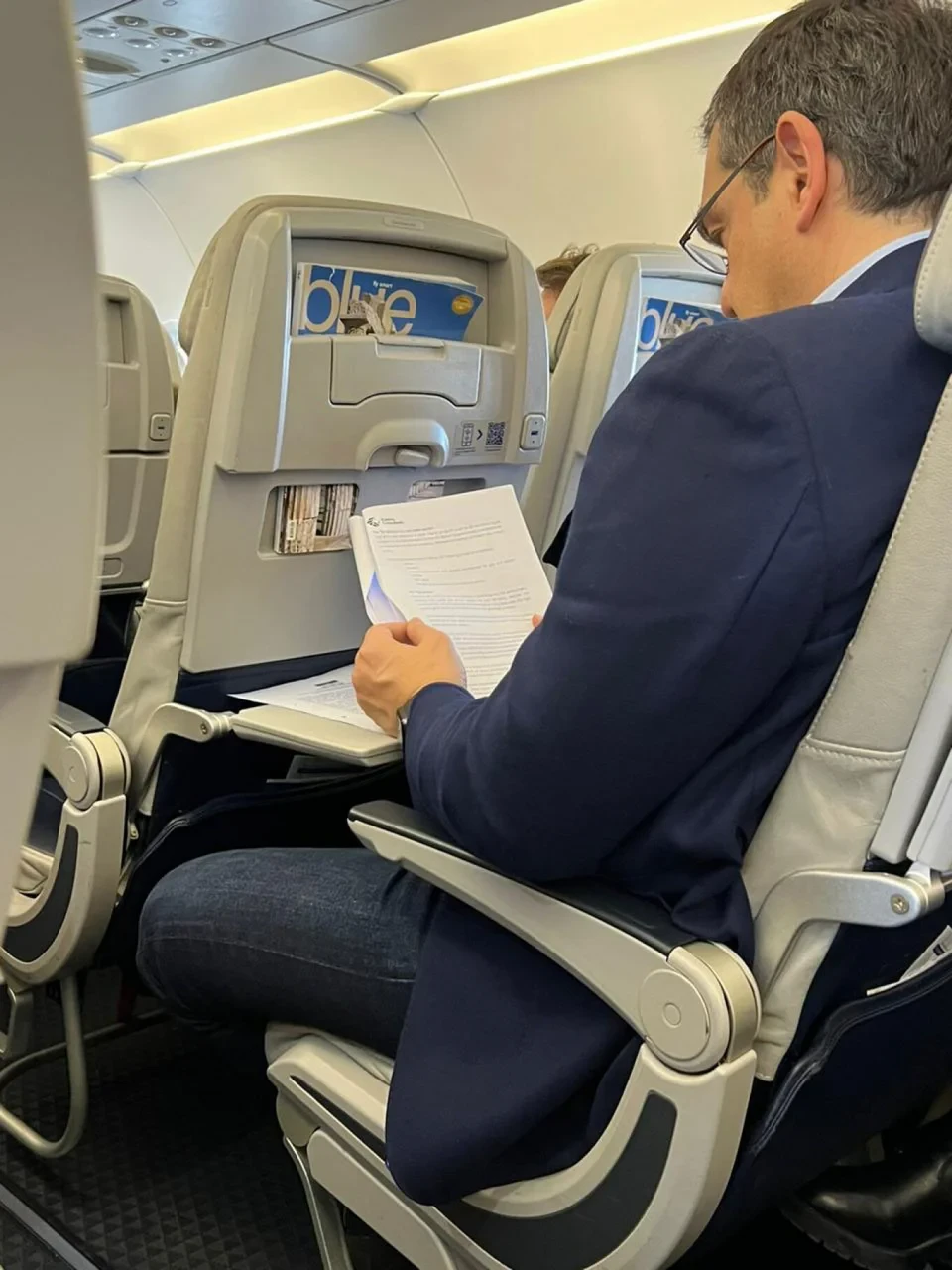 tsipras-aeroplano-parisi-1jpeg.webp