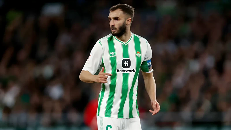 pezzella-betis.jpg