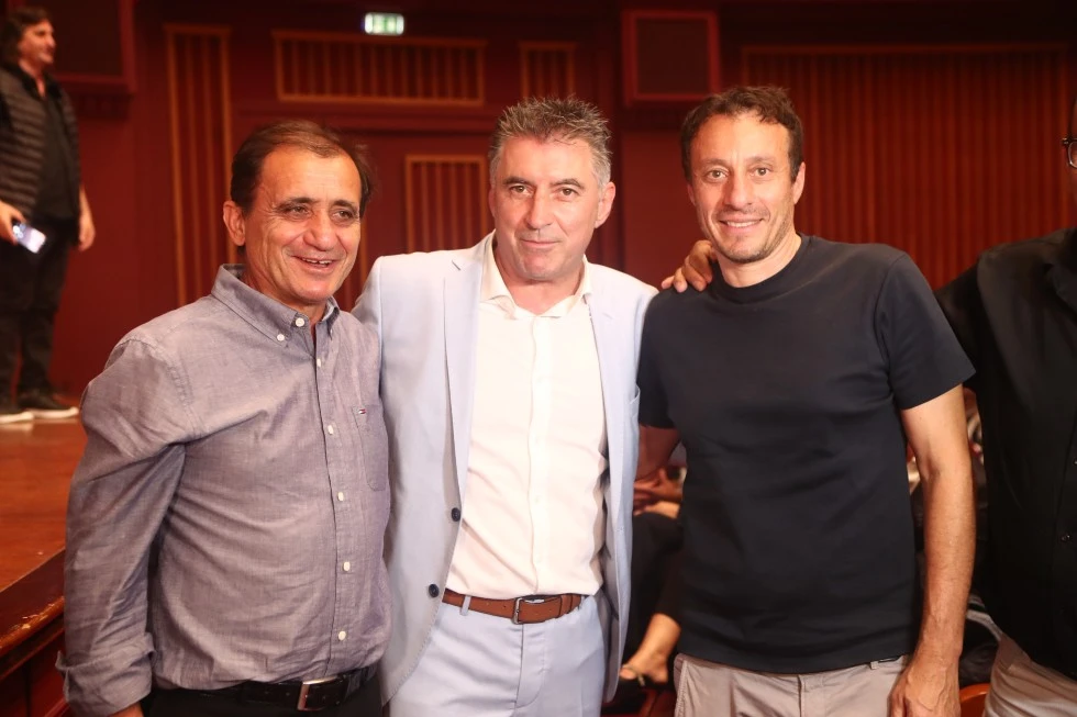 zagorakis-7.jpg
