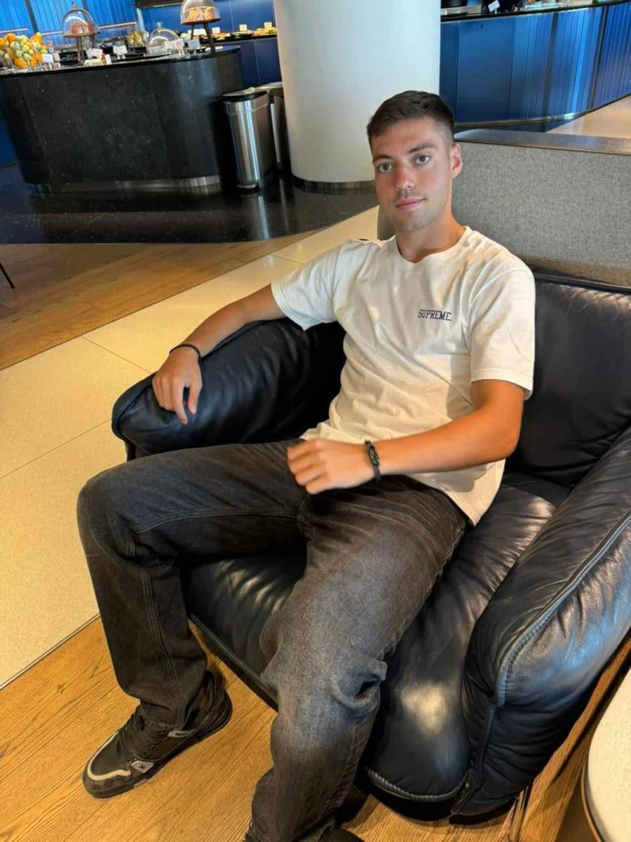 stefanos-tzimas.jpg