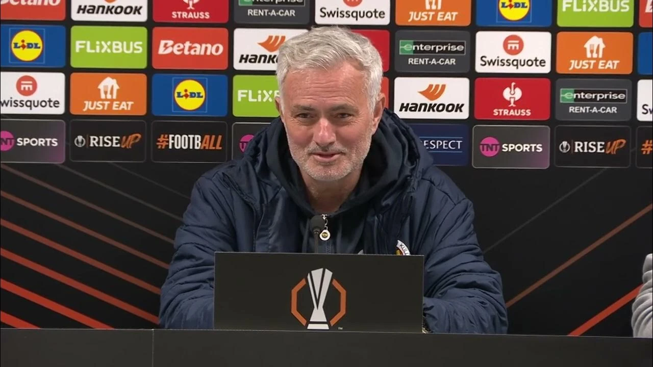 mou.jpg