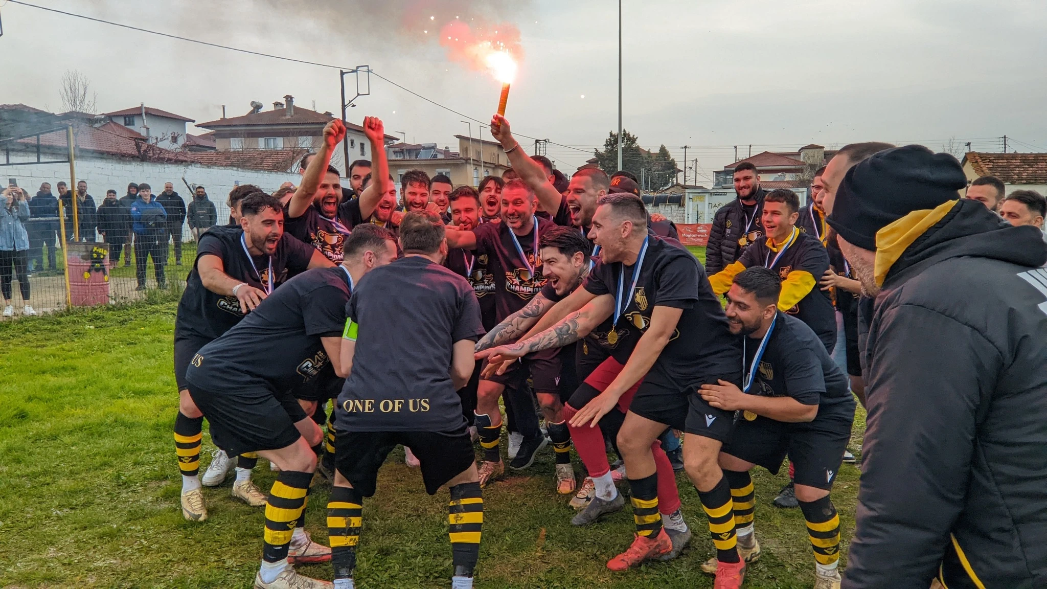 33-N1GBY.jpg