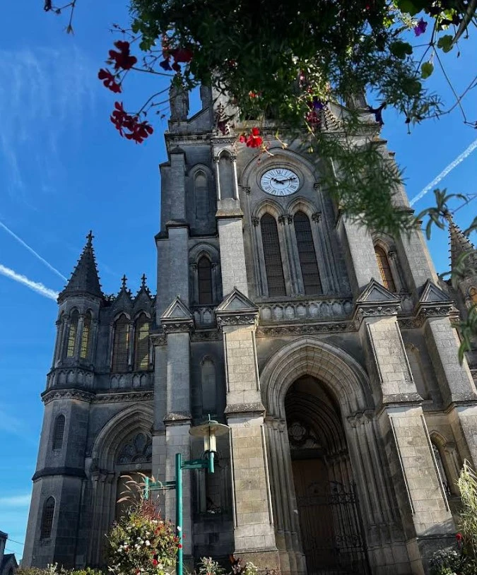 eglise-saint-pierre-2.jpg