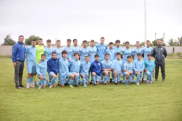 2-MQzFb.jpg