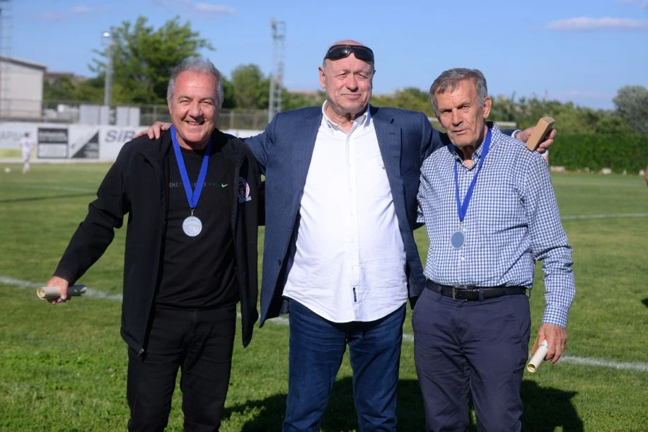papaioannoy-kempapis-aidinioy.JPG
