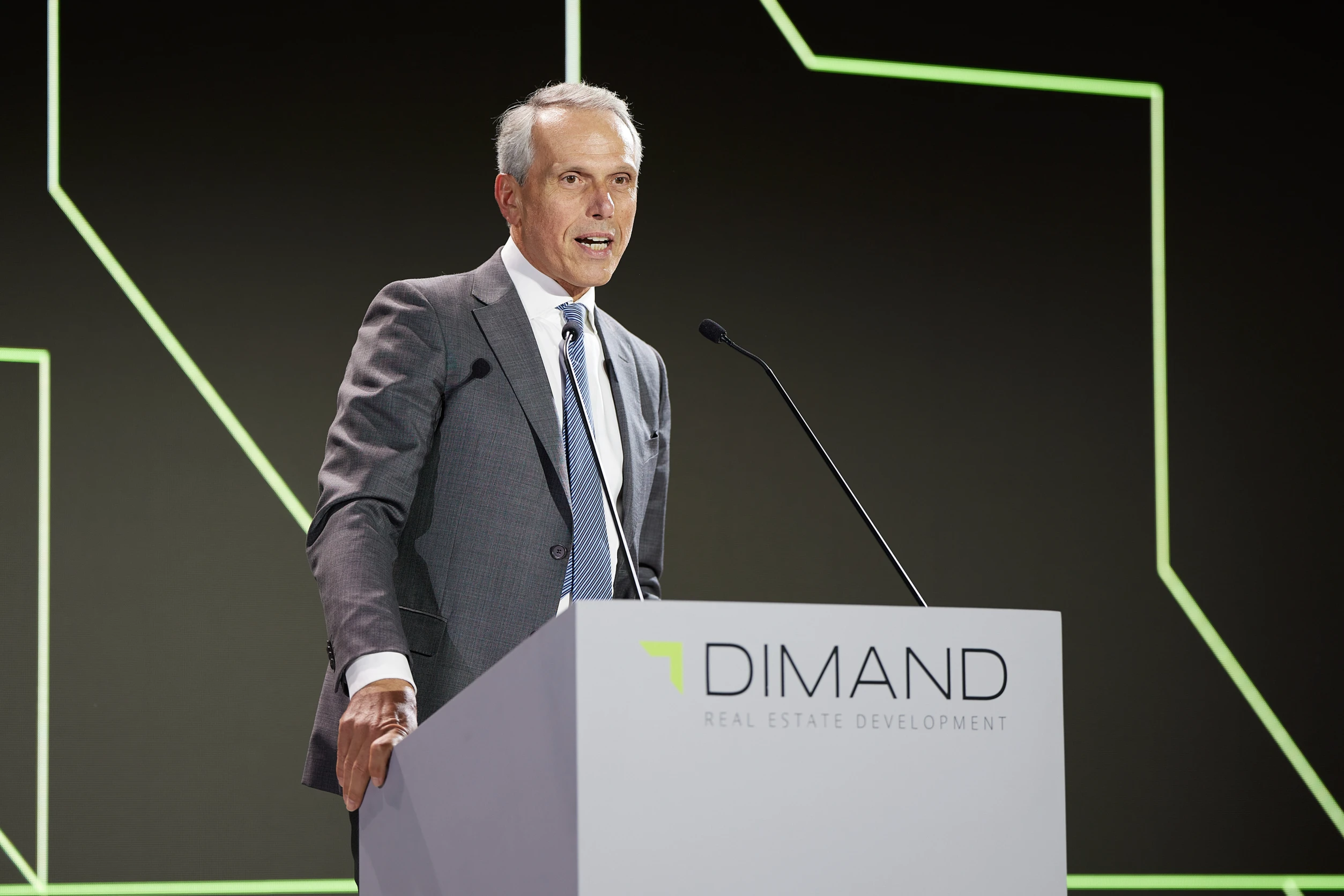 andriopoulos-dimand.jpg
