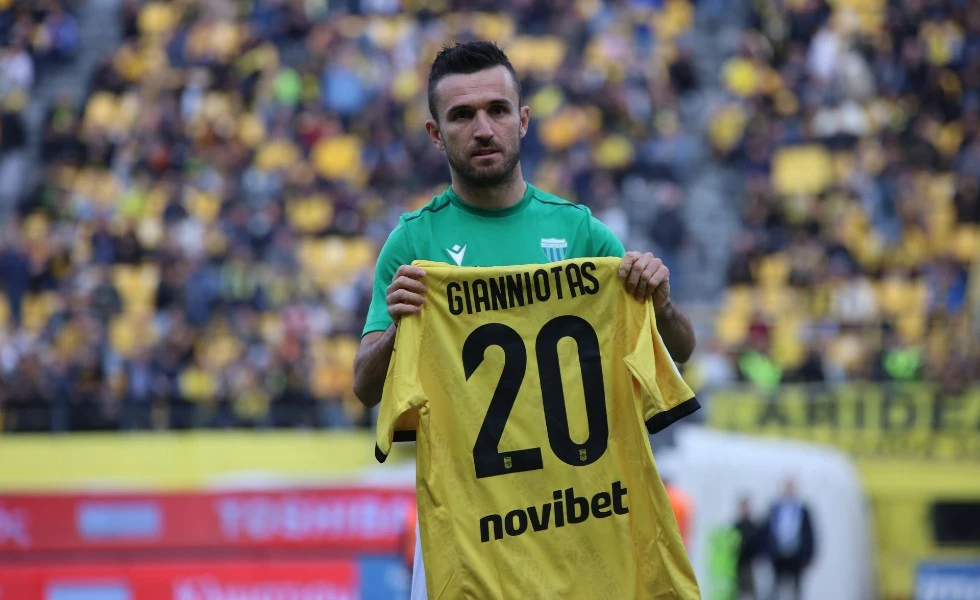gianniotas.jpg