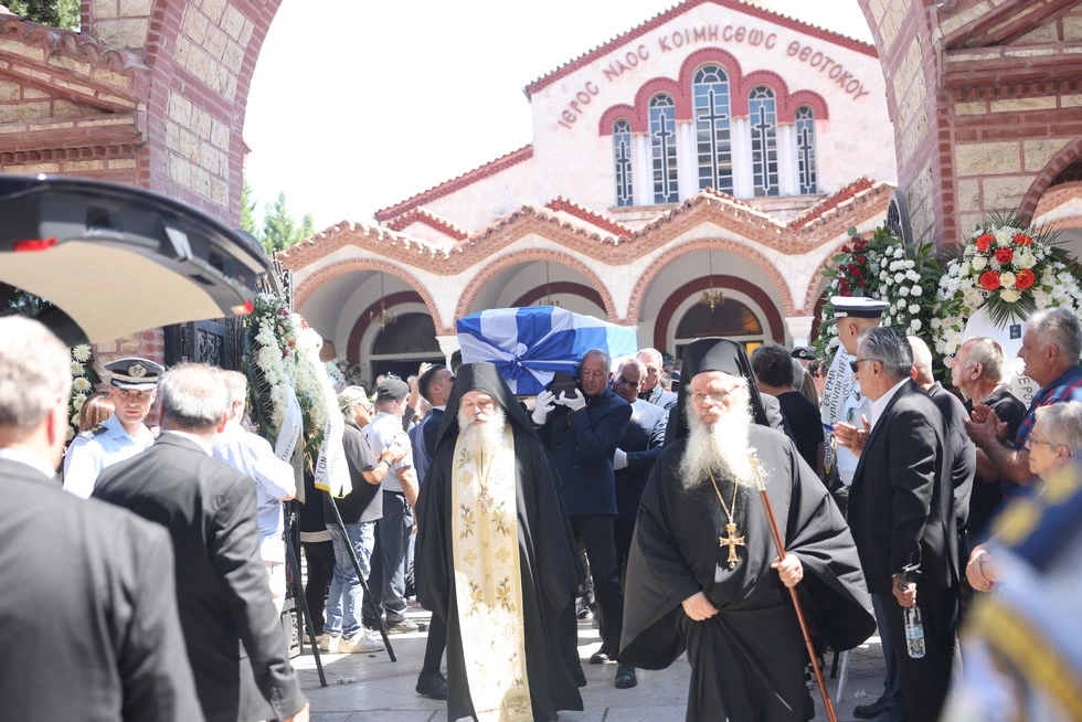 vesyropoulos-2.jpg