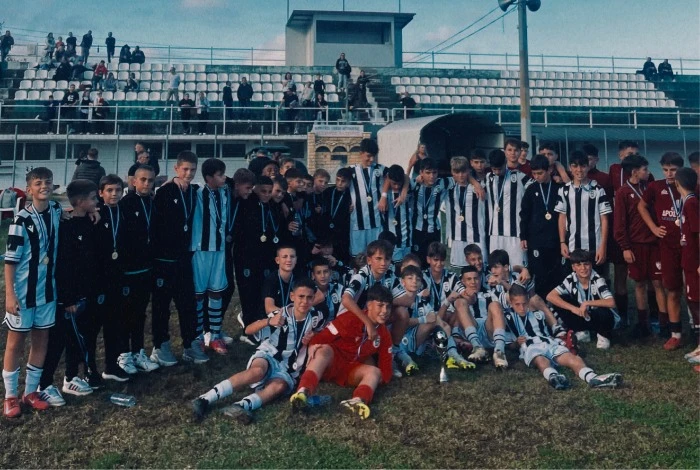 paok-neoi.jpg