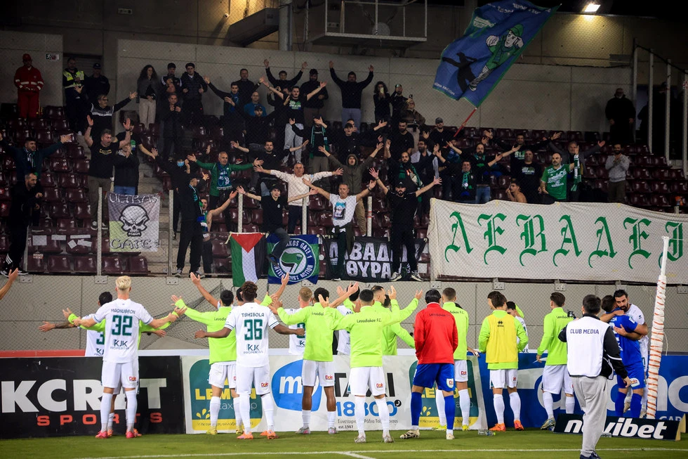 levadeiakos1.jpg