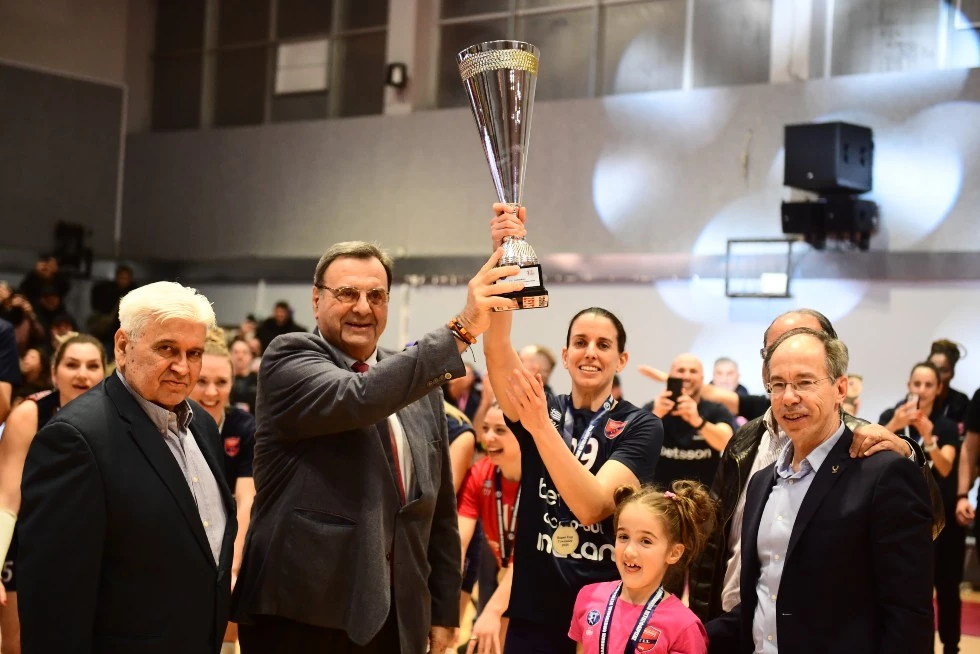 panionios-1.jpg