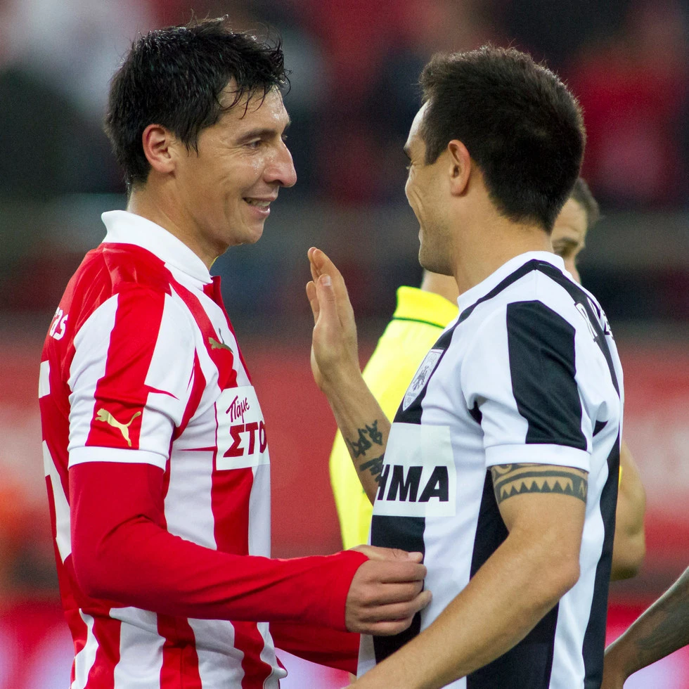 contreras-olympiacos.jpg