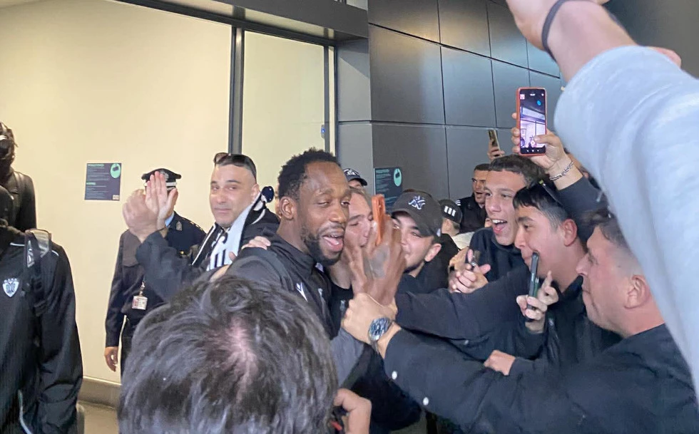 paok-beverly.jpg