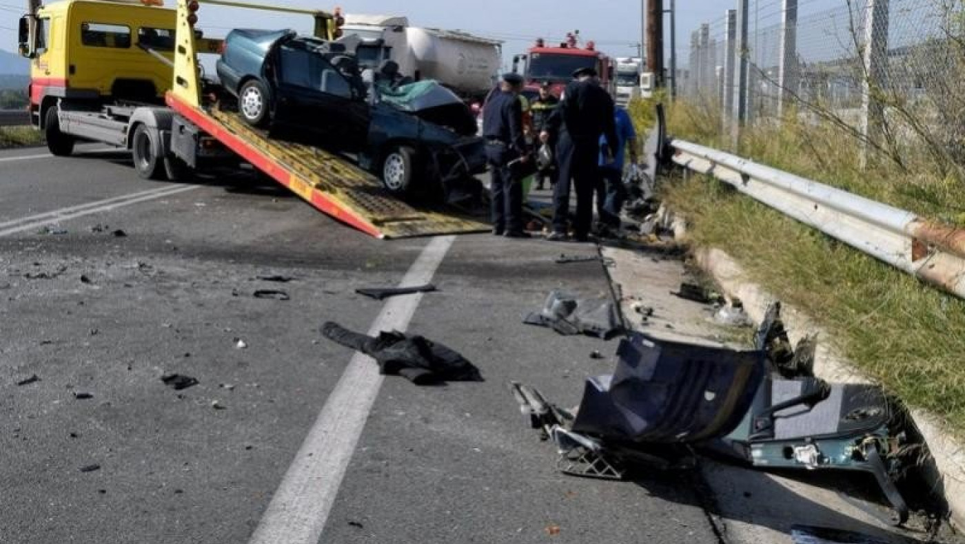 Καραμπόλα και μεγάλο μποτιλιάρισμα στον Περιφερειακό