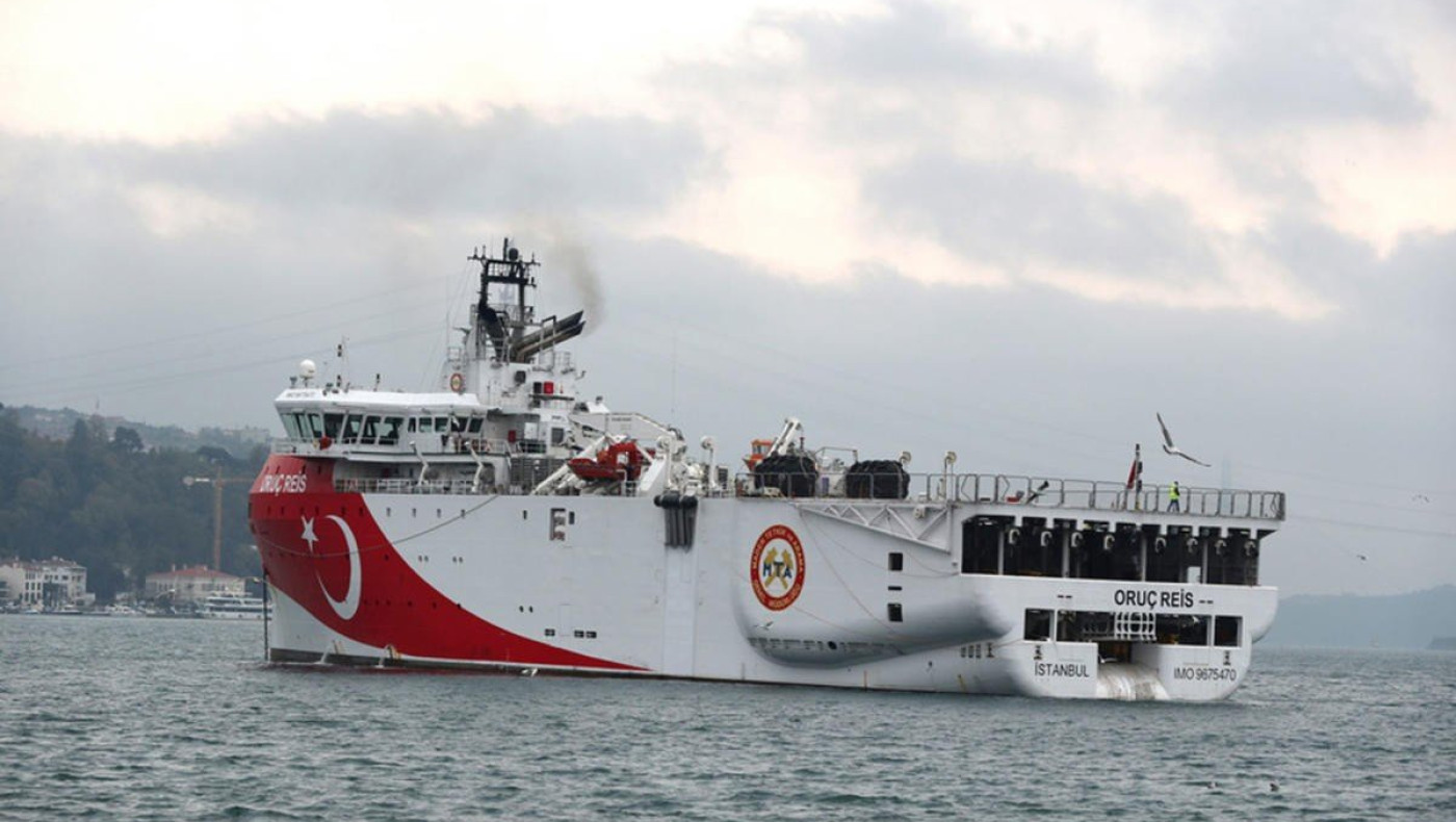 Παραμένει στην ελληνική υφαλοκρηπίδα το «Oruc Reis»
