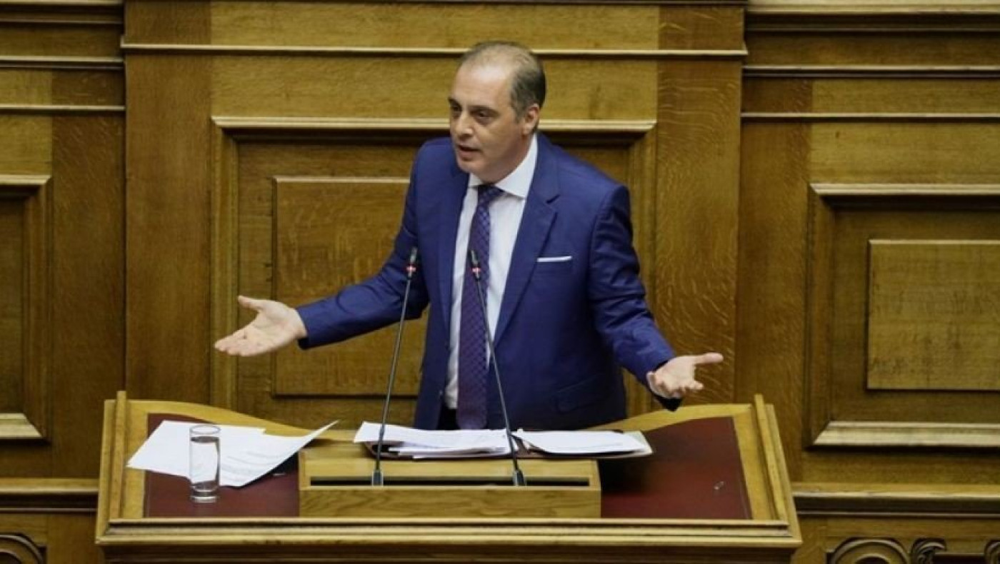 «Να τοποθετηθούν νάρκες στα σύνορα»